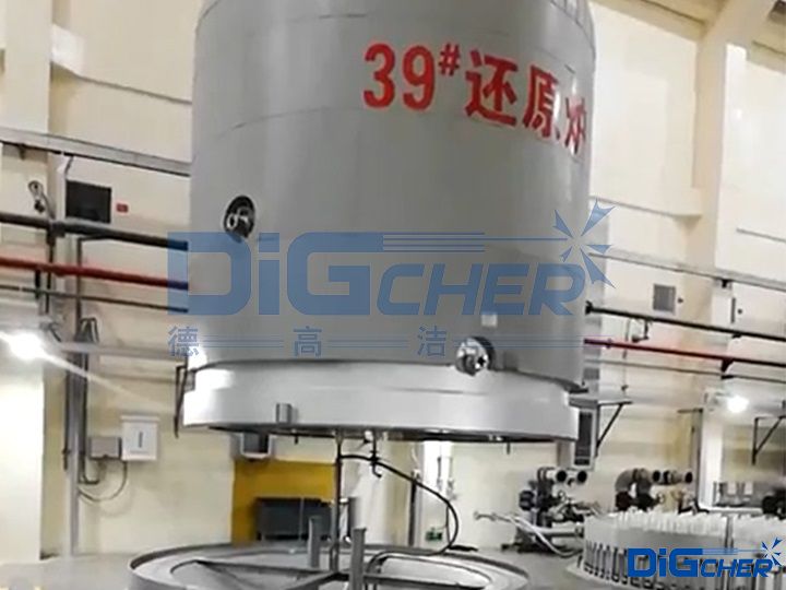 创盈第五代高压水自动化多晶硅还原炉钟罩清洗系统