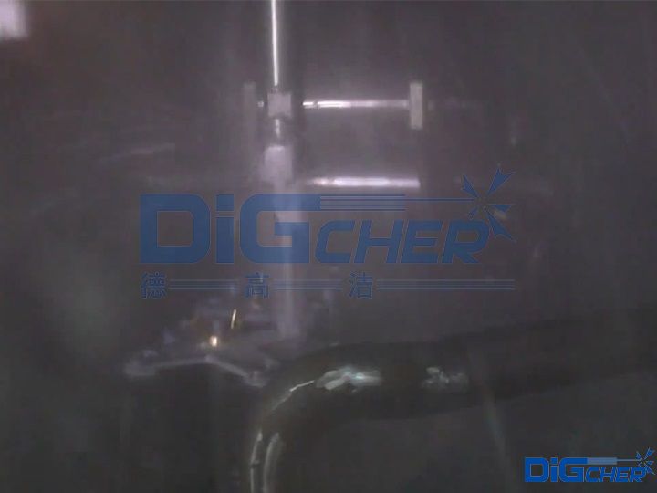 高压水去除工件孔内毛刺