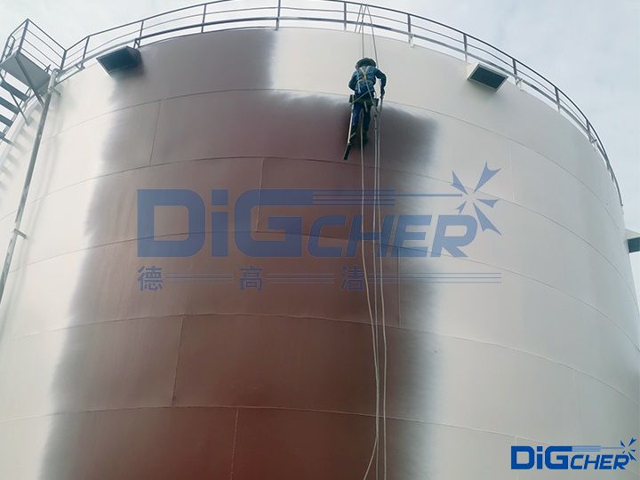 石化储罐重新喷涂