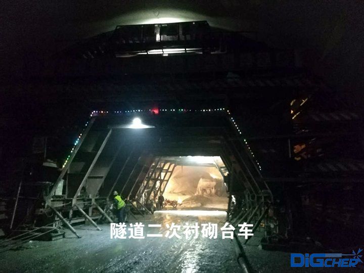 隧道二次衬砌台车