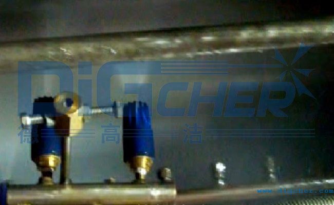 高压水自动化镀锌机组光整机轧辊在线清洗装置